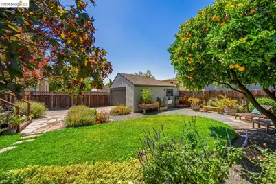 5801 Picardy, Oakland, CA 94605 - Photo 75