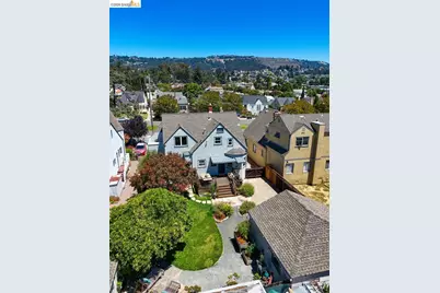 5801 Picardy, Oakland, CA 94605 - Photo 81