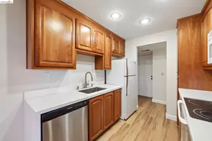 605 Center Ave, Martinez, CA 94553 - Photo 11