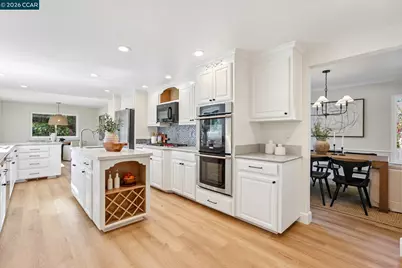 1080 Melissa Ct, Walnut Creek, CA 94598 - Photo 15