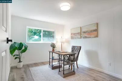 2072 Chalomar Rd, Concord, CA 94518 - Photo 13
