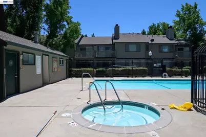1041 Chadwick Cir, Bay Point, CA 94565 - Photo 29