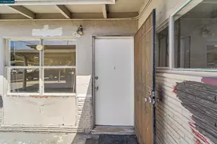 207 Los Altos Pl, American Canyon, CA 94503 - Photo 13