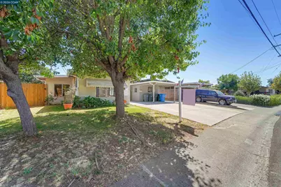 207 Los Altos Pl, American Canyon, CA 94503 - Photo 3