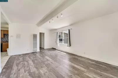 207 Los Altos Pl, American Canyon, CA 94503 - Photo 9