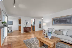 215 Whale Bone Ct, Vallejo, CA 94591 - Photo 1