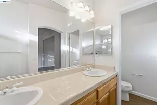 2215 Morningside Ct, Tracy, CA 95376 - Photo 25
