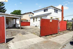 998 Jones St, Berkeley, CA 94710 - Photo 43
