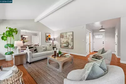 102 Brookfield Dr, Moraga, CA 94556 - Photo 11