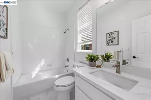 5099 Round Hill Dr, Dublin, CA 94568 - Photo 33