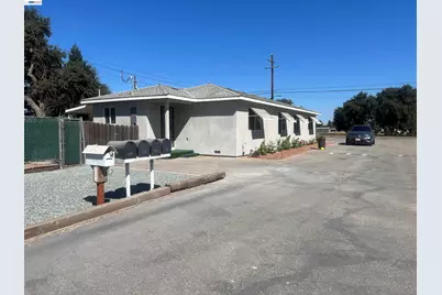 4628 Patterson Rd., Oakdale, CA 95361 - Photo 3