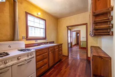 917 Central Ave, Alameda, CA 94501 - Photo 13