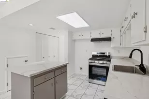 1021 Santa Ines Ct, Oakland, CA 94601 - Photo 13