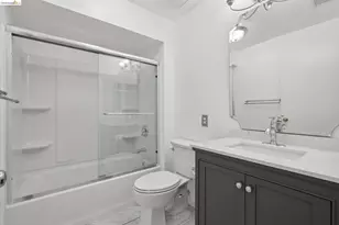 1021 Santa Ines Ct, Oakland, CA 94601 - Photo 21