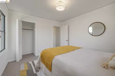 1242 Burnett St, Berkeley, CA 94702 - Photo 21