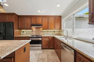 6620 Thames Dr, Gilroy, CA 95020 - Photo 11