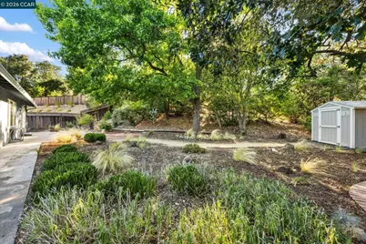 37 Cornell Ct, Pleasant Hill, CA 94523 - Photo 35