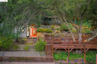 2980 Jordan Rd, Oakland, CA 94602 - Photo 51