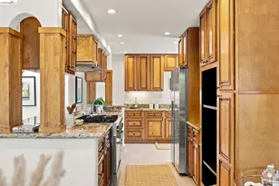 5161 Hilltop Dr, El Sobrante, CA 94803 - Photo 17