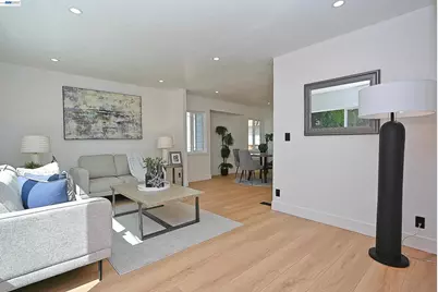 1215 Warren St, Martinez, CA 94553 - Photo 3