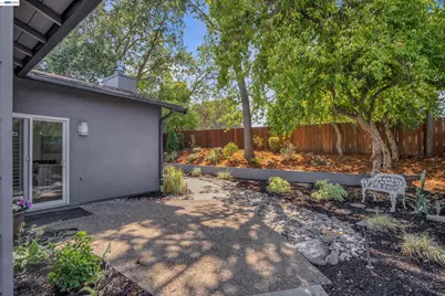 5805 San Carlos Way, Pleasanton, CA 94566 - Photo 37