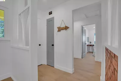 102 Dalma Drive, Mountain View, CA 94041 - Photo 11