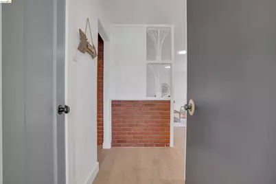 102 Dalma Drive, Mountain View, CA 94041 - Photo 9