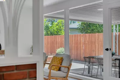 102 Dalma Drive, Mountain View, CA 94041 - Photo 3