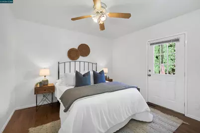 30 Bishop, Crockett, CA 94525 - Photo 11