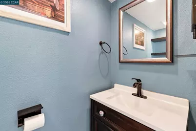 300 Helena Ct, Oakley, CA 94561 - Photo 23