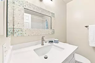 6001 Joaquin Murieta Ave, Newark, CA 94560 - Photo 27