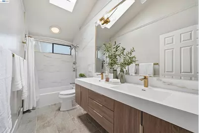 11055 La Paloma Drive, Cupertino, CA 95014 - Photo 27