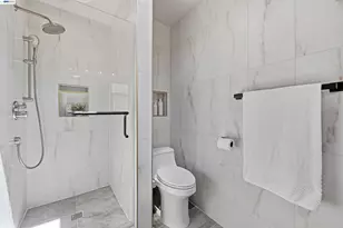 11055 La Paloma Dr, Cupertino, CA 95014 - Photo 21