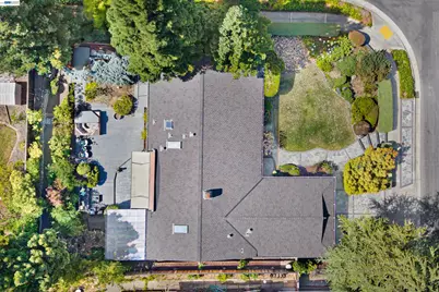 11055 La Paloma Drive, Cupertino, CA 95014 - Photo 47