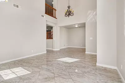 3551 Keystone Loop, Discovery Bay, CA 94505 - Photo 9
