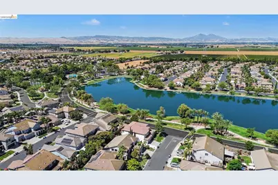 3551 Keystone Loop, Discovery Bay, CA 94505 - Photo 37