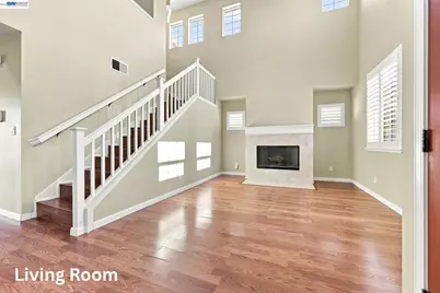 1647 Green Springs Ct, Tracy, CA 95377 - Photo 5
