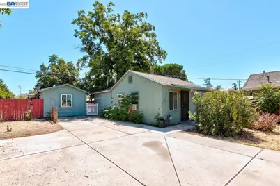 322 Poplar Ave, Manteca, CA 95336 - Photo 23