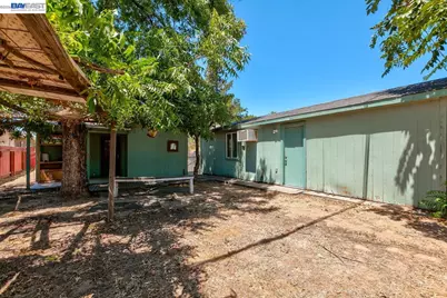 322 Poplar Ave, Manteca, CA 95336 - Photo 73
