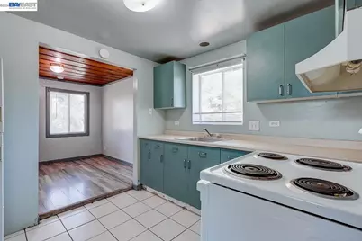322 Poplar Ave, Manteca, CA 95336 - Photo 33