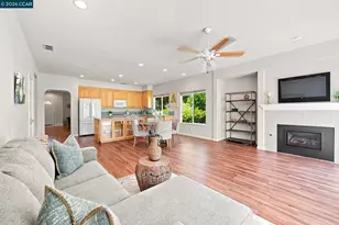 102 Gold Rush Ct, Clayton, CA 94517 - Photo 11