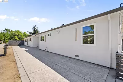 1364 San Antonio St, San Jose, CA 95116 - Photo 57
