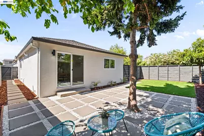 1364 San Antonio St, San Jose, CA 95116 - Photo 27