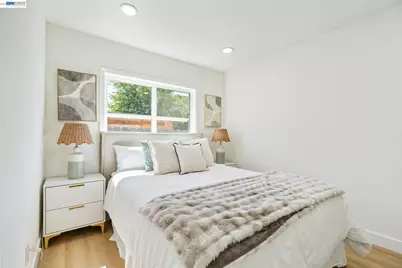 1364 San Antonio St, San Jose, CA 95116 - Photo 25