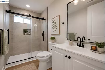 587 Somoa Lane, Lathrop, CA 95330 - Photo 15