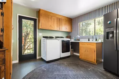 4142 Santa Rita Rd, El Sobrante, CA 94803 - Photo 15