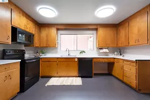 4142 Santa Rita Rd, El Sobrante, CA 94803 - Photo 13