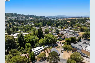 4142 Santa Rita Rd, El Sobrante, CA 94803 - Photo 33