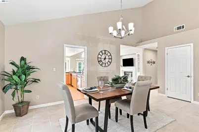 4310 Canyon Crest Rd, San Ramon, CA 94582 - Photo 17