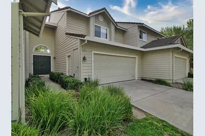7445 Rolling Hills Cir, Dublin, CA 94568 - Photo 3